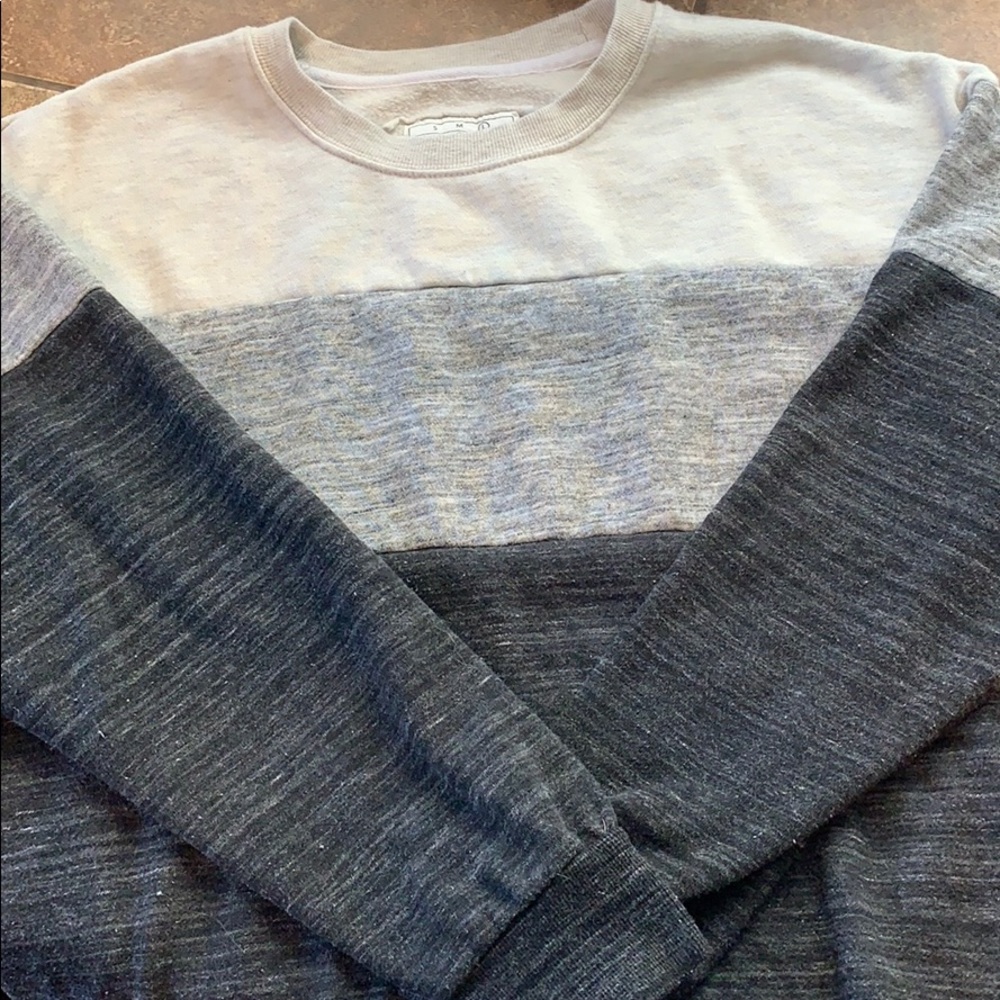 Crew Sweatshirt~ Large
